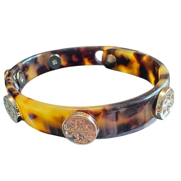 Tory Burch - Tortoise Shell Logo Medallion Bracelet Bangle - Picture 3 of 6